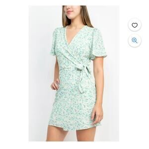 NWT Sage Collective Floral Print Faux Wrap dress Size 12